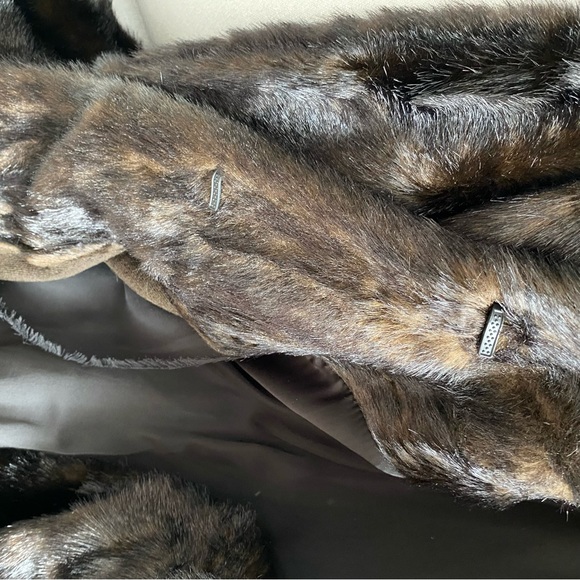Zara faux fur jacket - Picture 9 of 11
